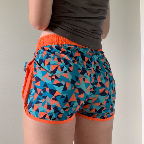 Running shorts - Picture 2 of 2